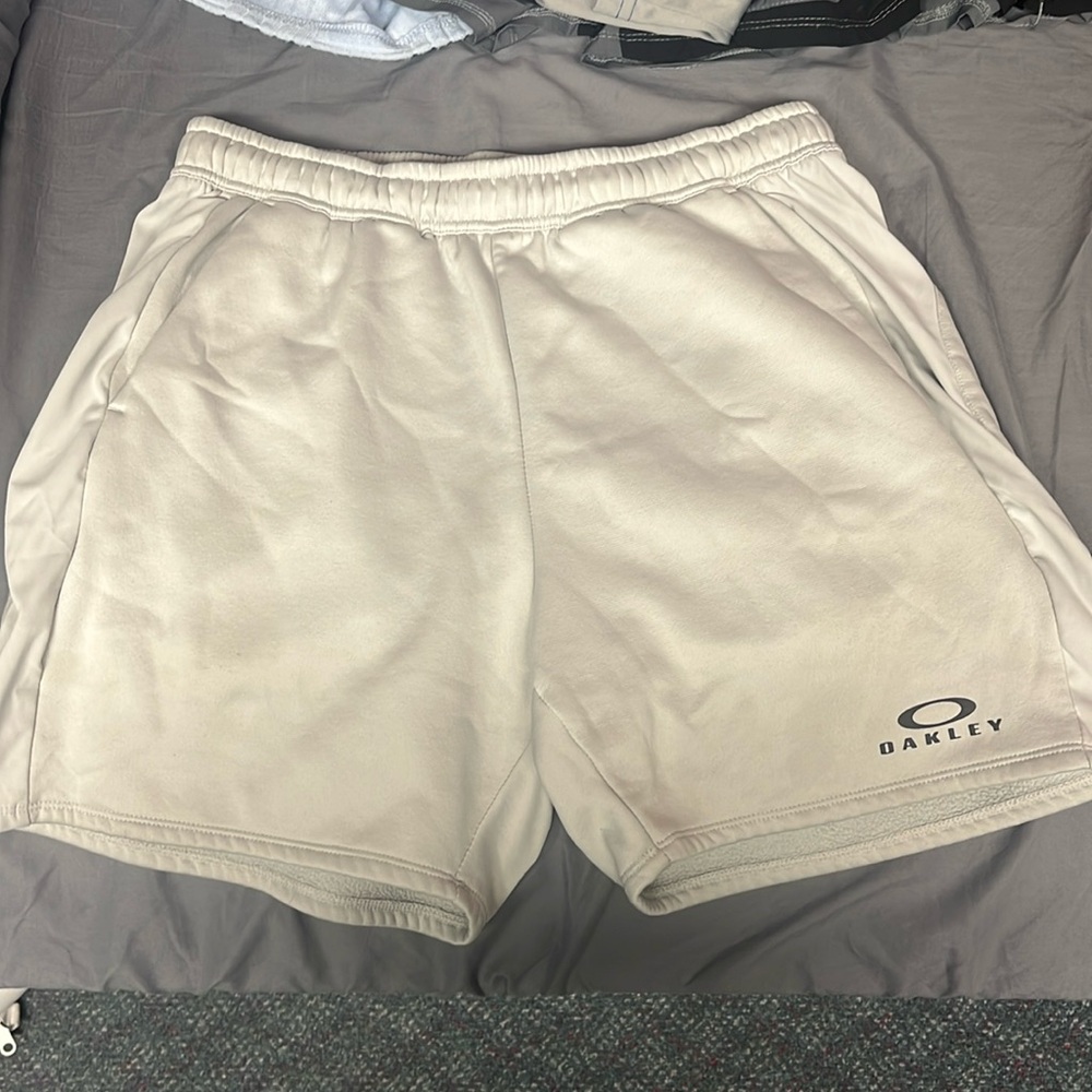 Oakley performance workout shorts
